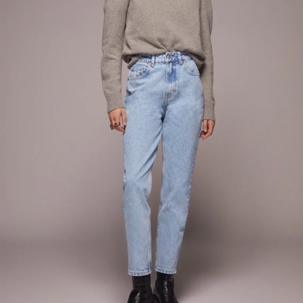 Zara mom Jeans.